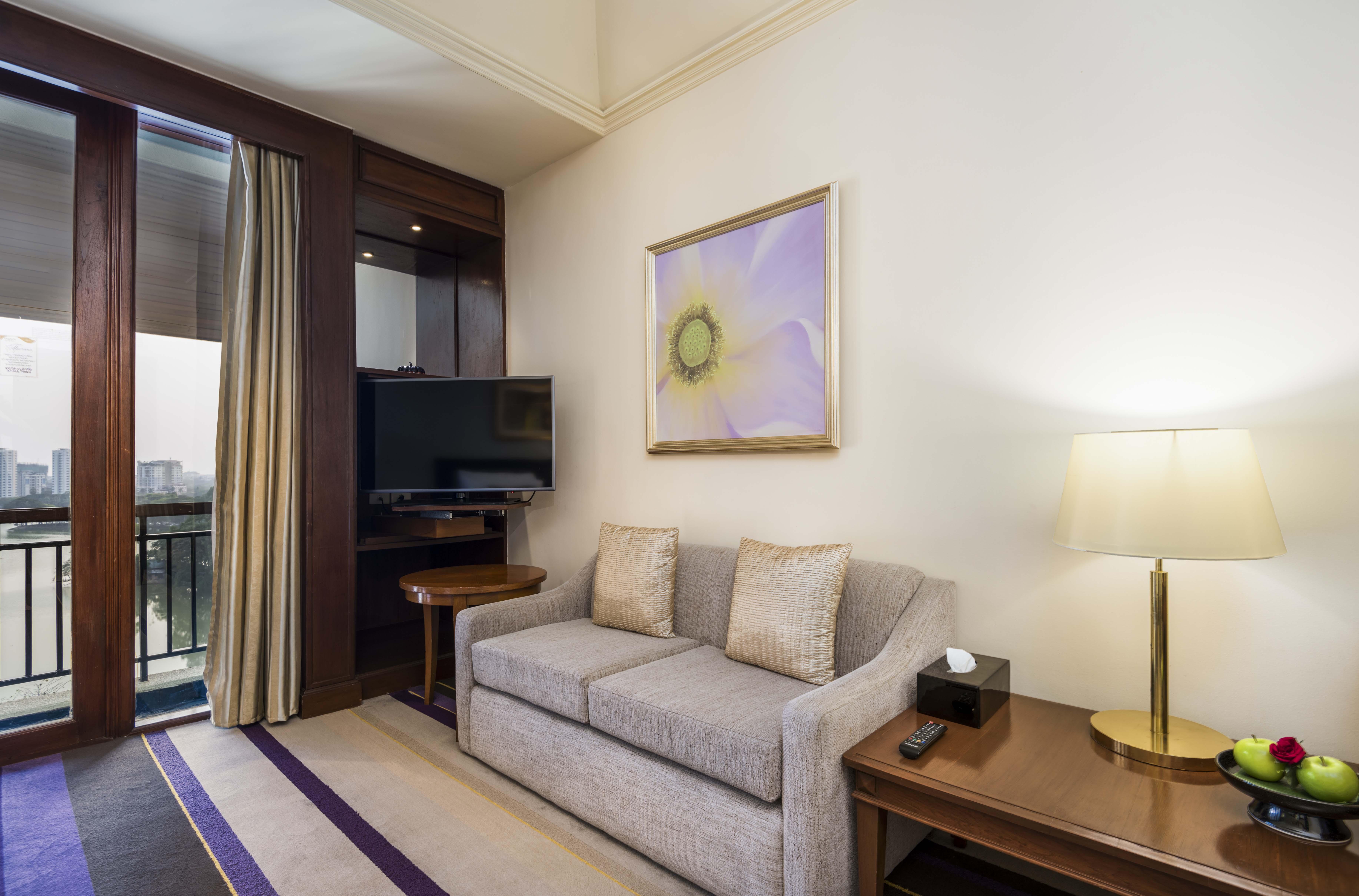 Chatrium Hotel Royal Lake Rangun Kültér fotó