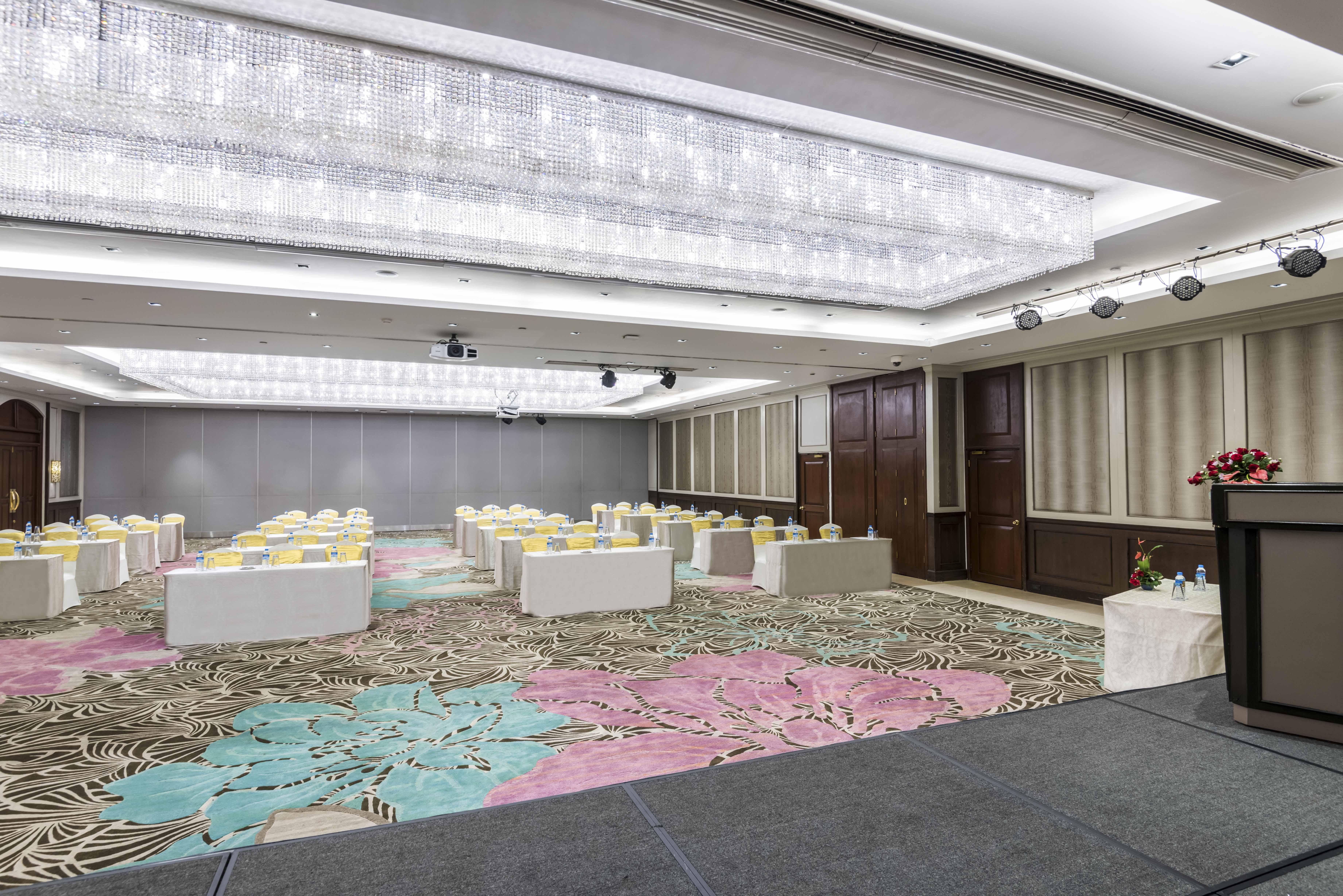 Chatrium Hotel Royal Lake Rangun Kültér fotó