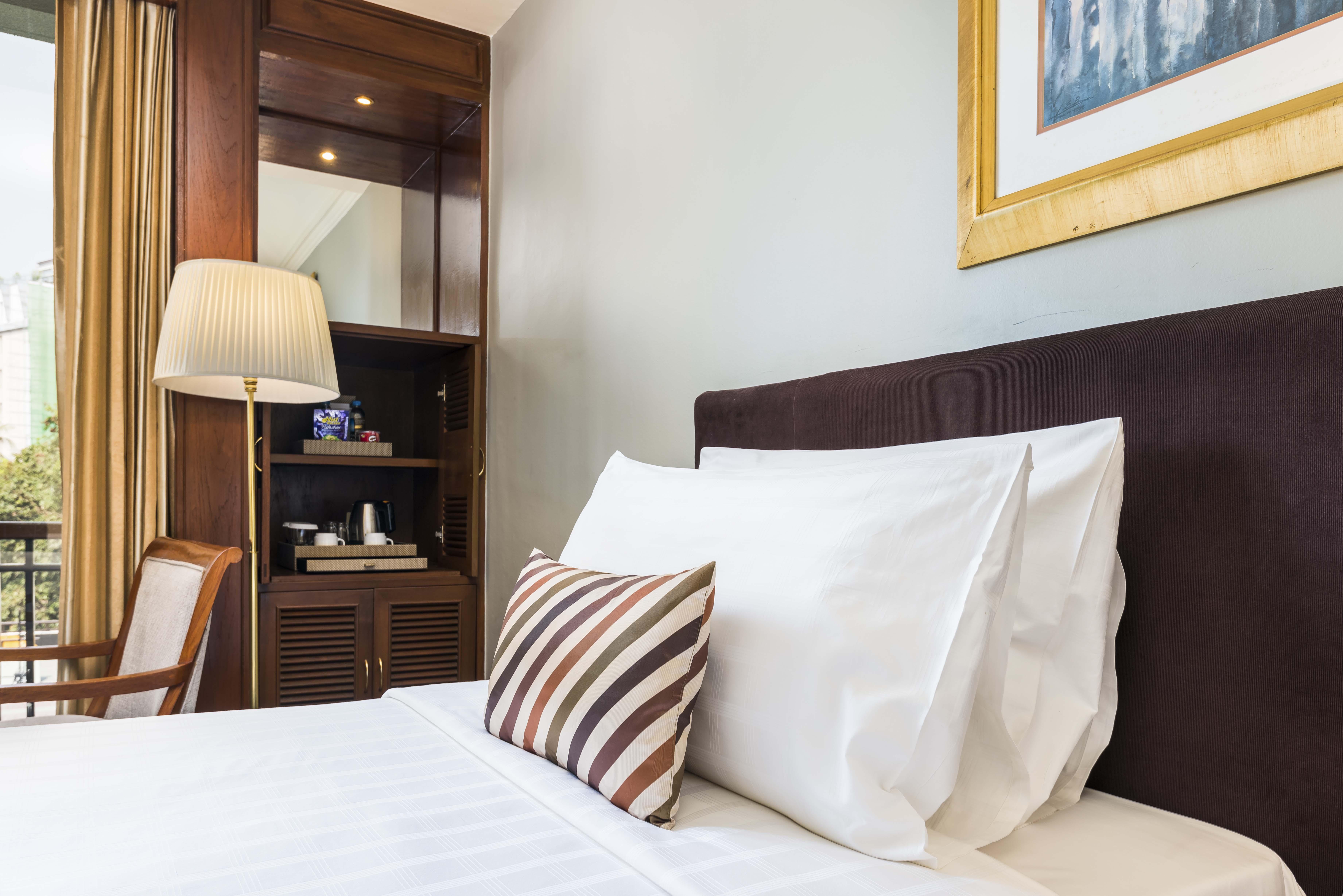 Chatrium Hotel Royal Lake Rangun Kültér fotó
