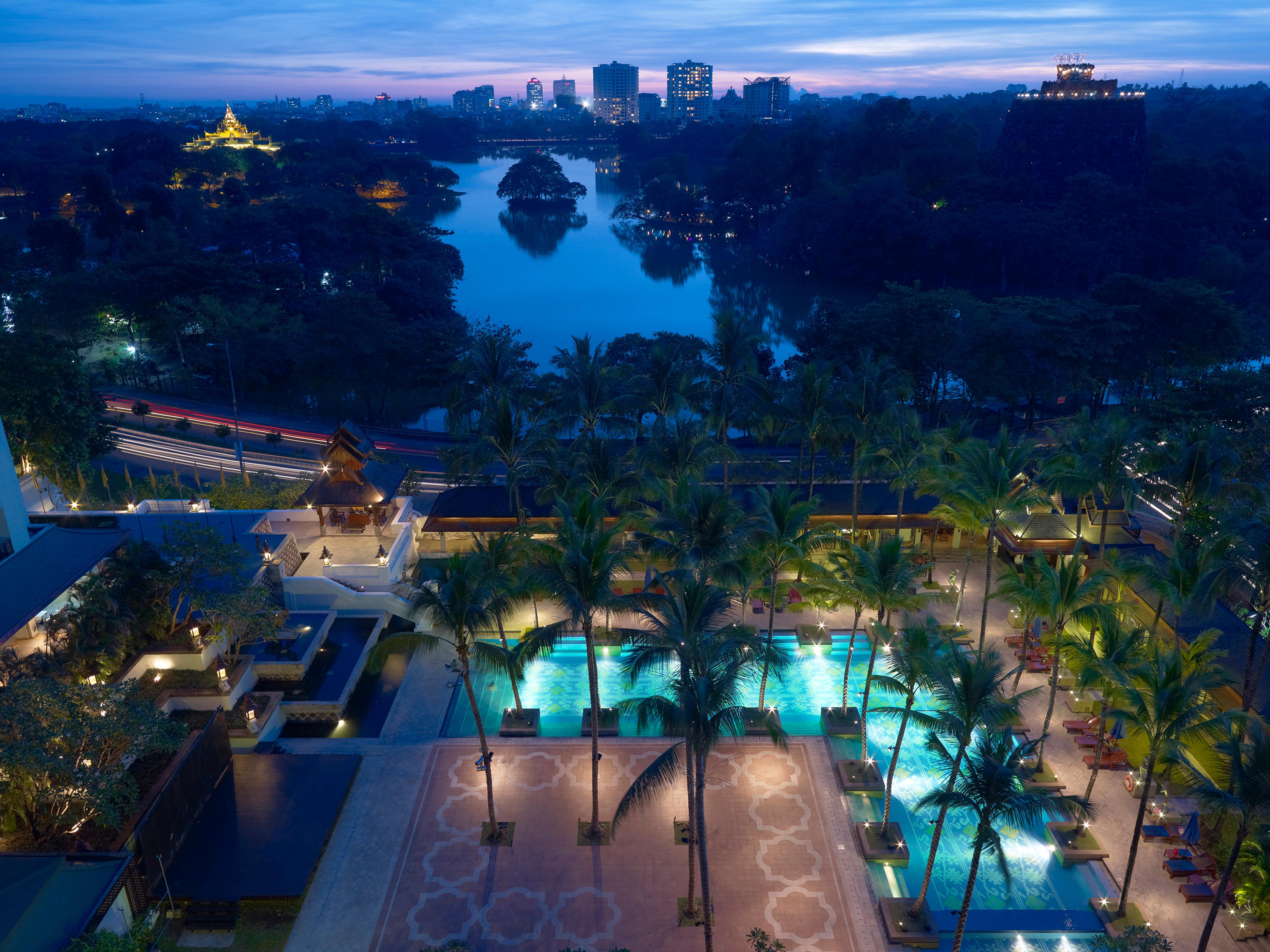 Chatrium Hotel Royal Lake Rangun Kültér fotó